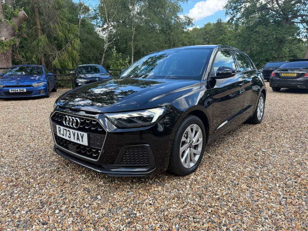 Audi A1 1.0 Tfsi 30 Sport Sportback Euro RJ73YAY Black #3