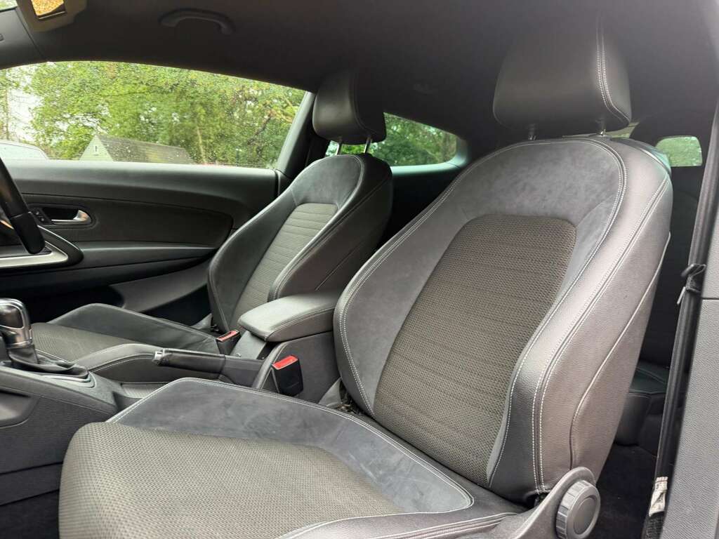 Volkswagen Scirocco 2.0 R Line Tdi Bluemotion Technology 150 Bhp White #9