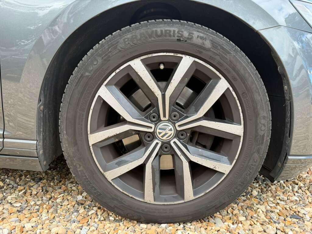Volkswagen Passat Silver #17