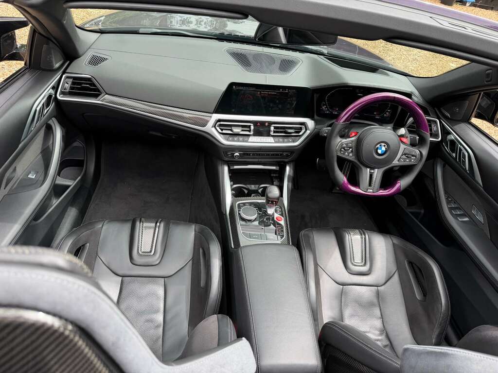 BMW M4 Xdrive Competition M Step Black #15