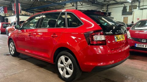 Skoda Rapid Spaceback Se Tsi Red #5