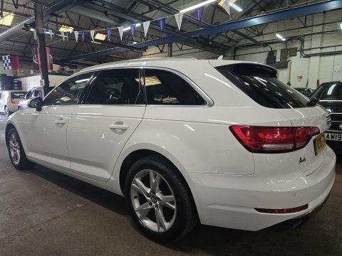Audi A4 Tfsi Sport RO16GXU White #4