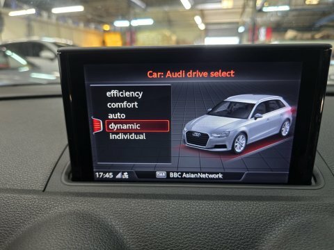 Audi A3 1.5 Tfsi Sport S Tronic Blue #32