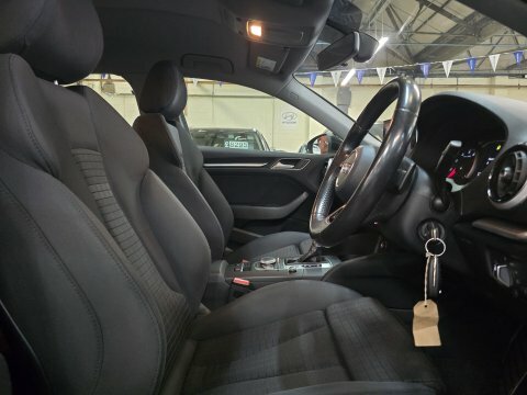 Audi A3 1.5 Tfsi Sport S Tronic Blue #10