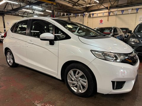 Honda Jazz I-vtec Se White