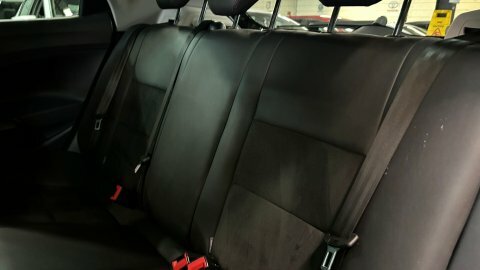 Seat Ibiza Hatchback Red #30