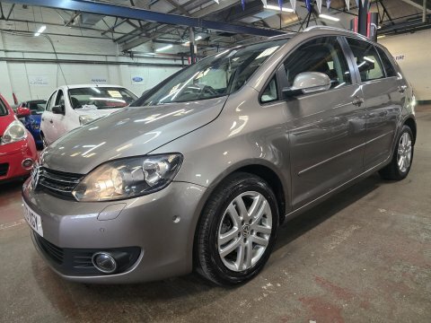 Volkswagen Golf Plus Se Tdi Bluemotion Brown #4