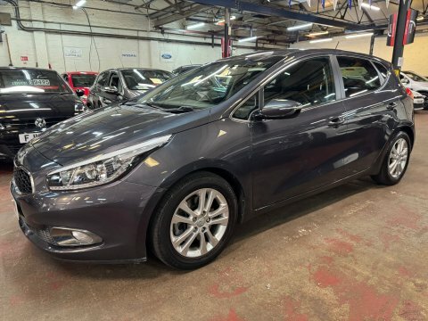 Kia Ceed Crdi 3 Ecodynamics RE14XPN Silver #2