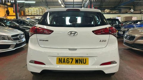 Hyundai I20 Mpi Se NA67WNU White #5