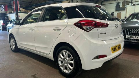 Hyundai I20 Mpi Se NA67WNU White #4