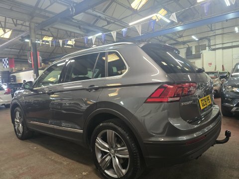 Volkswagen Tiguan Match Tdi 4Motion GC19YRE Grey #4