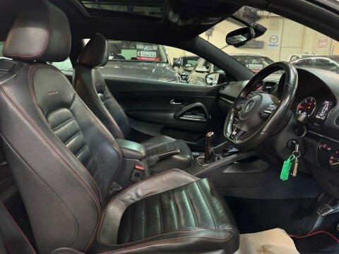 Volkswagen Scirocco 2.0 Tdi Gt Euro 5 Leather, Nav White #25
