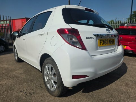 Toyota Yaris Vvt-i Tr White #5