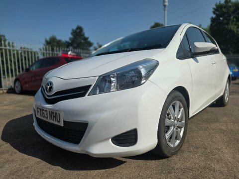 Toyota Yaris Vvt-i Tr White #2