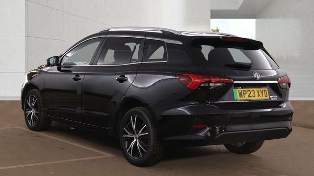 MG MG5 2023 61.1Kwh Trophy Long Range Estate Black #2