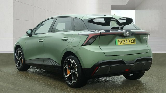 MG MG4 2024 64Kwh Xpower Hatchback 4Wd Green #2
