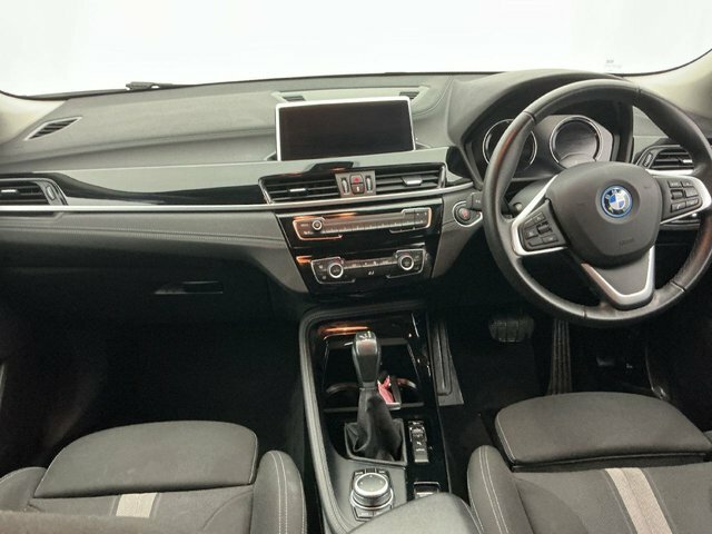 BMW X2 2022 1.5 25E 10Kwh Sport Suv Plug-in Hy White #5