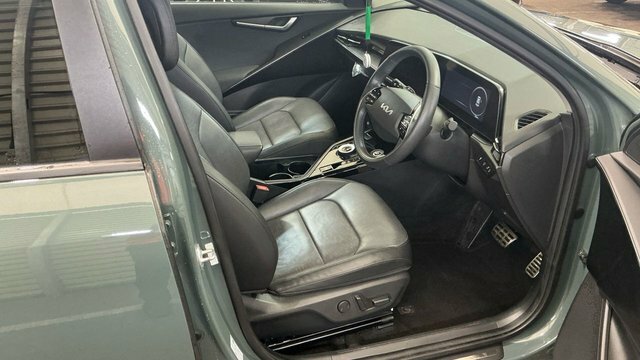Kia e-Niro 2023 64.8Kwh 4 Suv 201 Bhp Green #3