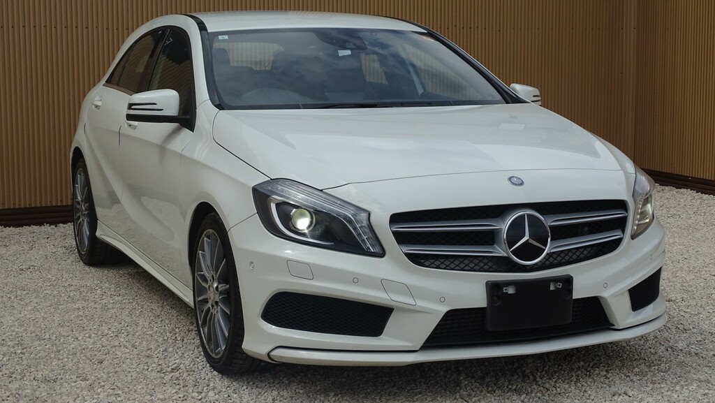Mercedes-Benz A Class Hatchback 1.6 A200 Amg Sport 201363 White #4
