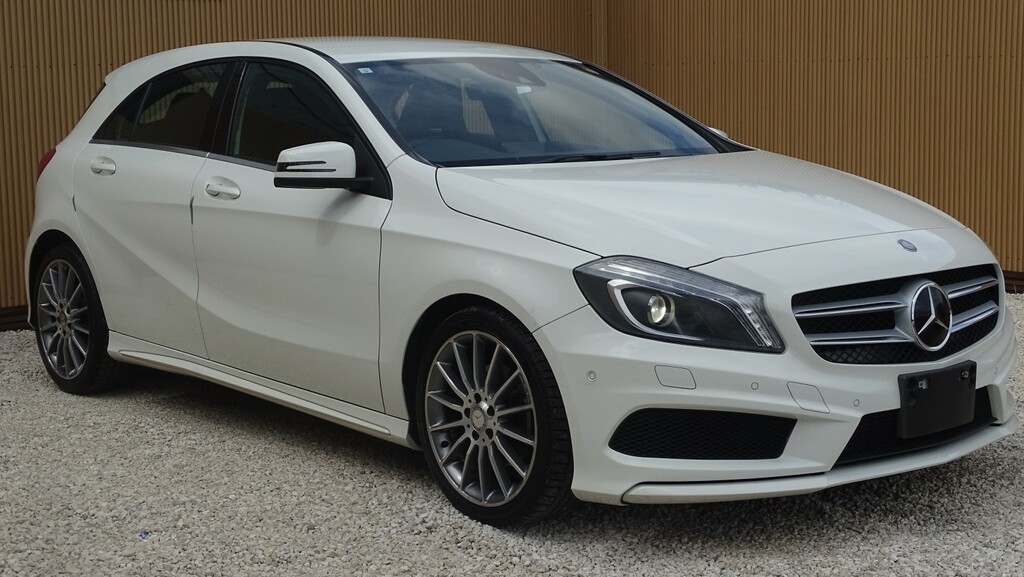 Mercedes-Benz A Class Hatchback 1.6 A200 Amg Sport 201363 White #5