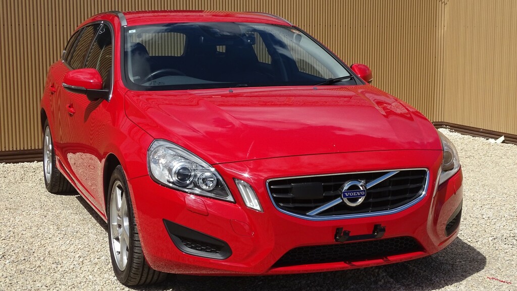 Volvo V60 Estate 1.6 T3 Se Nav 201363 Red #5