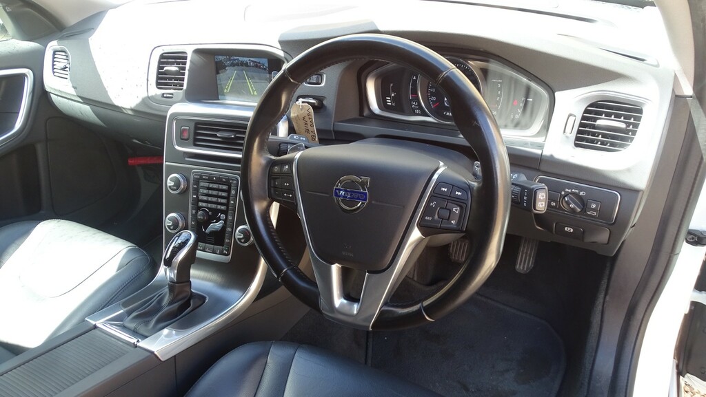 Volvo V60 V60 R-design Nav D2 Silver #26