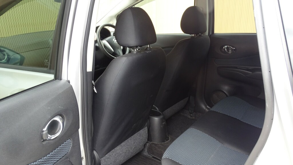 Nissan Note Nissan Note 1.2 Dig S Tekna Hatchback Petro... #27