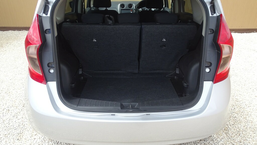 Nissan Note Nissan Note 1.2 Dig S Tekna Hatchback Petro... #16