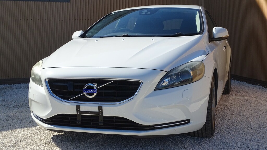 Volvo V40 Hatchback 1.6 T4 Se Lux Nav 201313 White #6