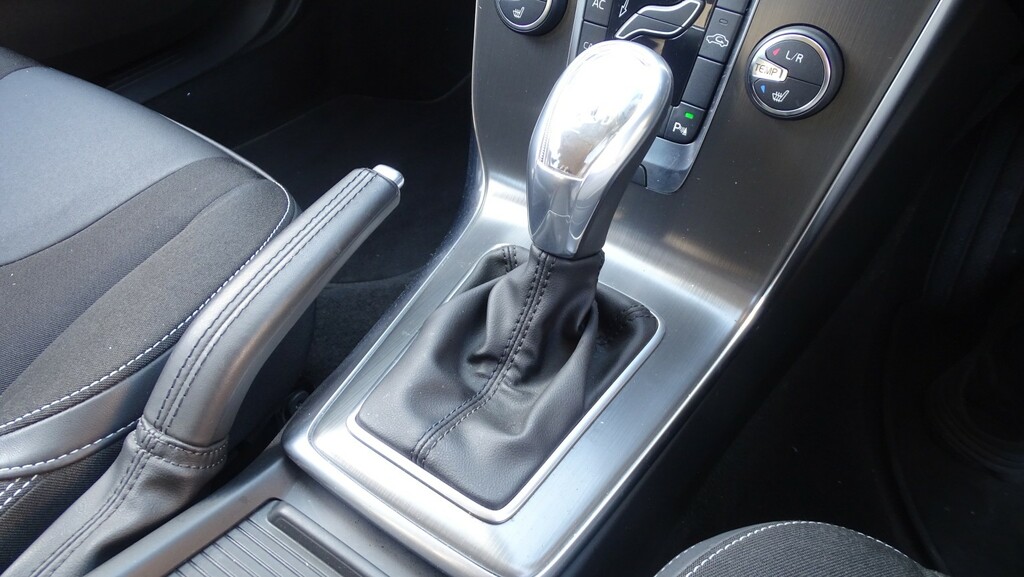 Volvo V40 2L Se Black #28