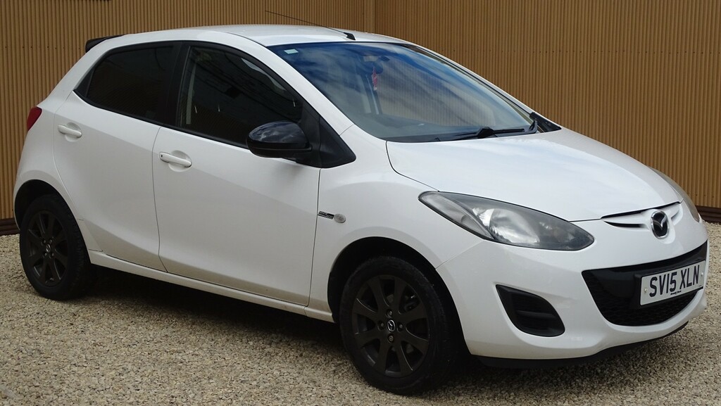 Mazda 2 1.3 White Edition White #5