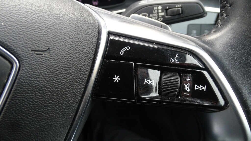 Audi A7 2.0 Tdi 40 Black Edition Sportback S Tr YP75XPT Black #41