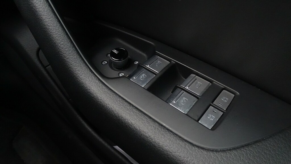 Audi A7 2.0 Tdi 40 Black Edition Sportback S Tr YP75XPT Black #42