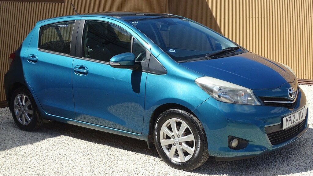 Toyota Yaris Hatchback 1.3 Dual Vvt-i T Spirit 201212 Blue #6