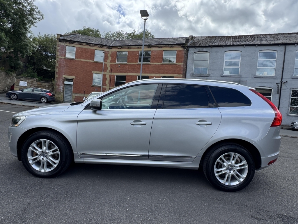 Volvo XC60  Blue #16