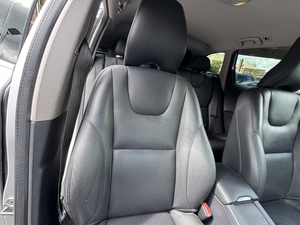 Volvo XC60  Blue #27