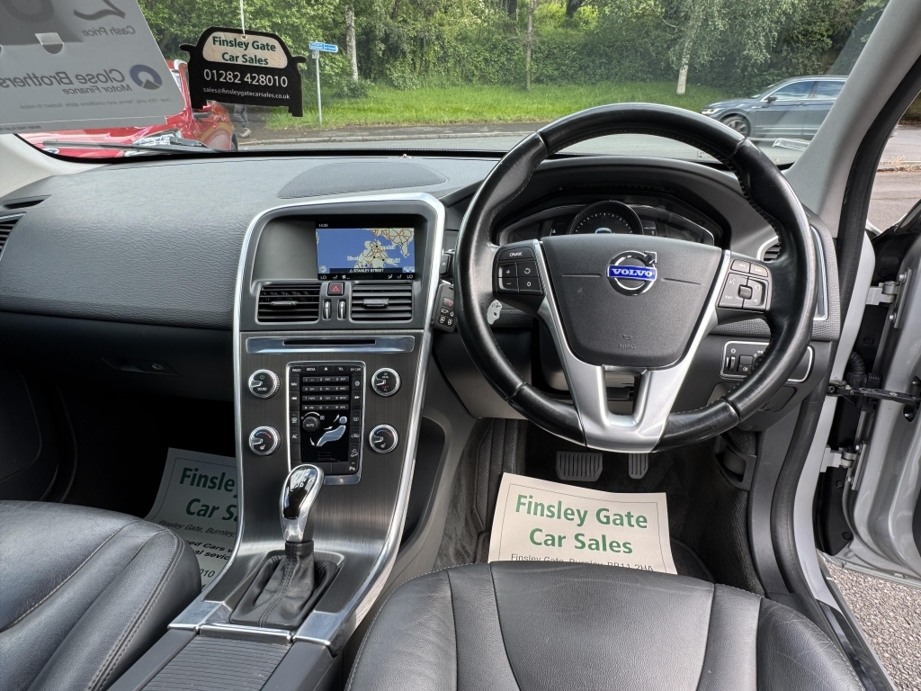 Volvo XC60 2.4 D4 Se Lux Nav Awd Silver #2