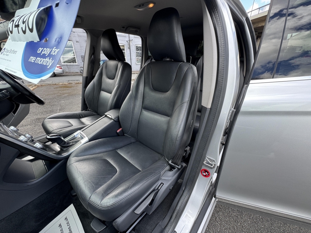Volvo XC60  Blue #37