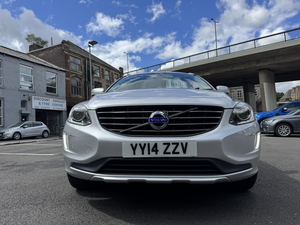 Volvo XC60 2.4 D4 Se Lux Nav Awd Silver #4