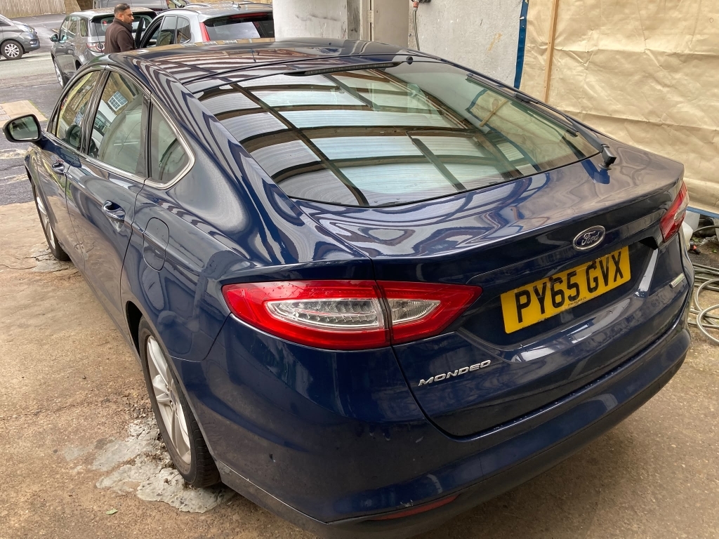 Ford Mondeo 1.5 Zetec Blue #2