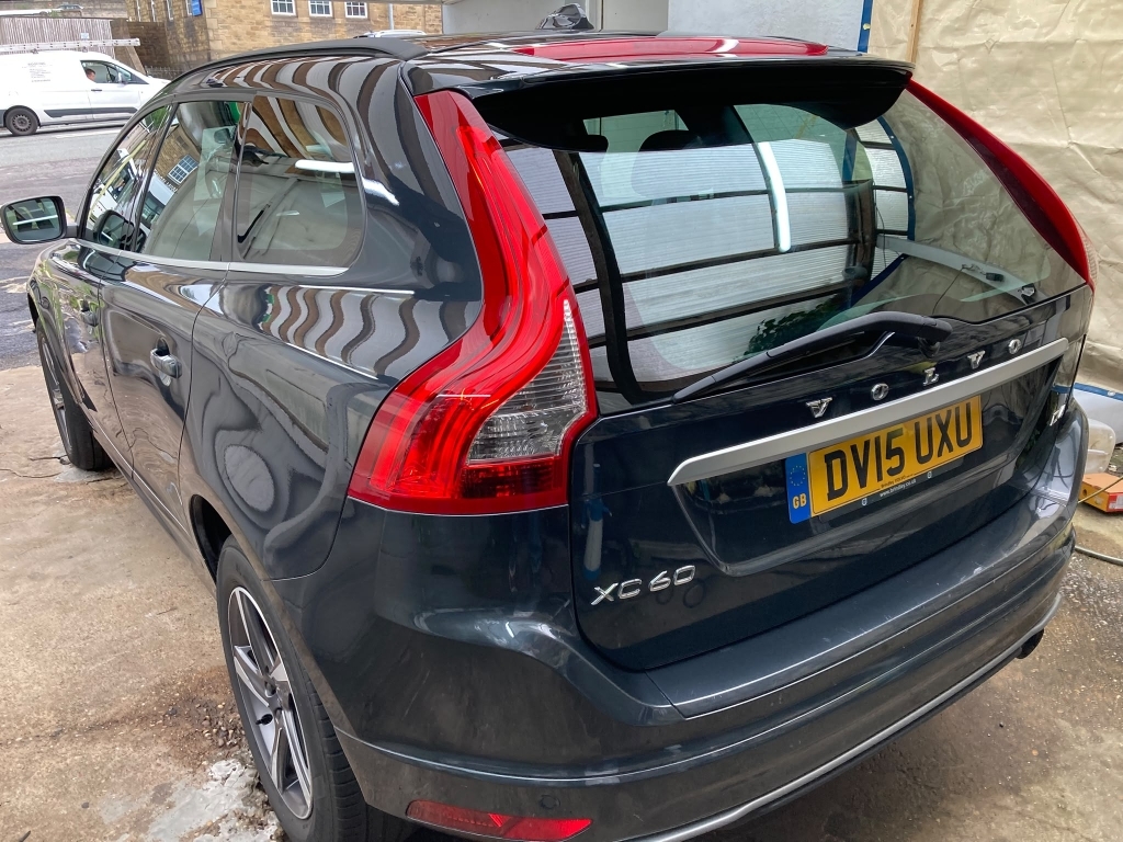 Volvo XC60 Suv 2.4 D5 Se Lux Nav Awd Black #3