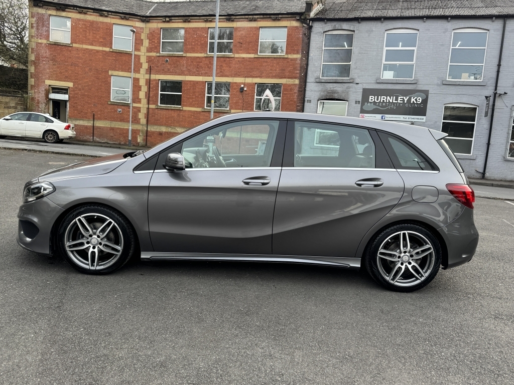 Mercedes-Benz B Class B 180 Amg Line D Grey #15