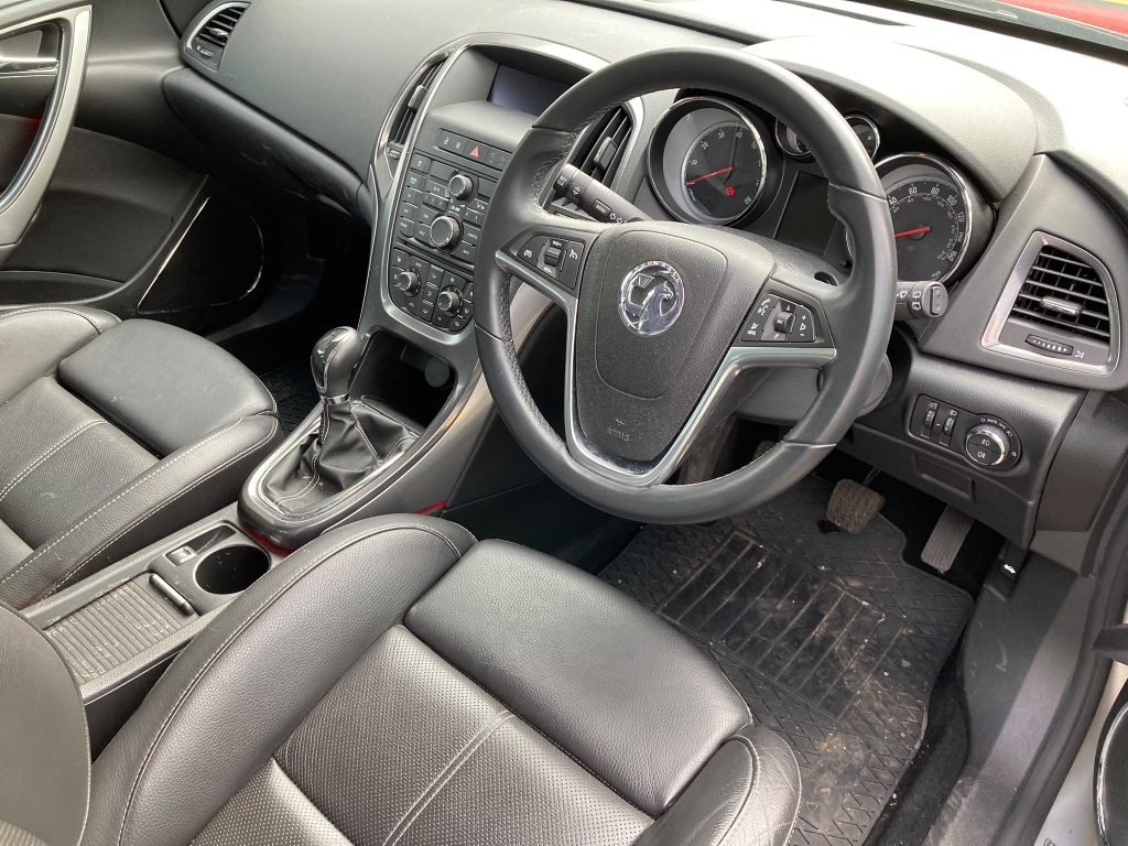 Vauxhall Astra 1.6 Elite Silver #2