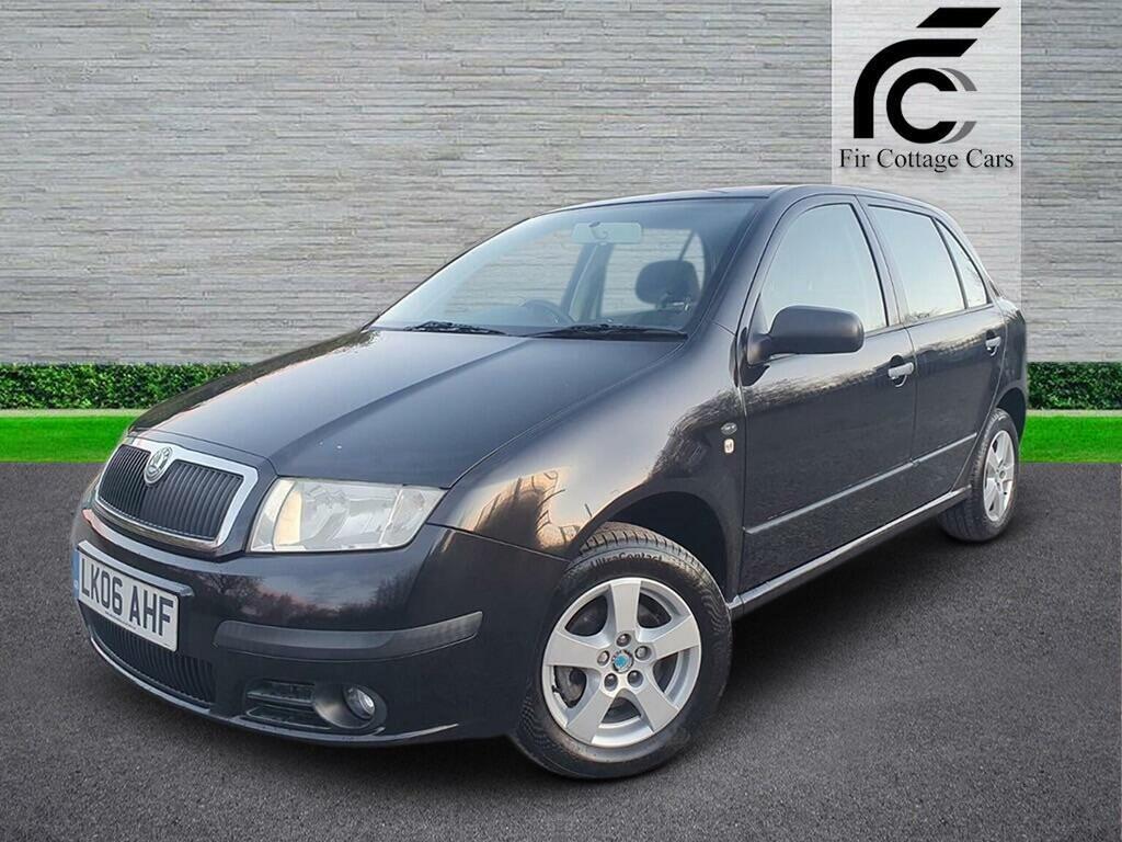 Skoda Fabia Hatchback 1.9 Tdi Pure Drive Elegance 200606 Black #3