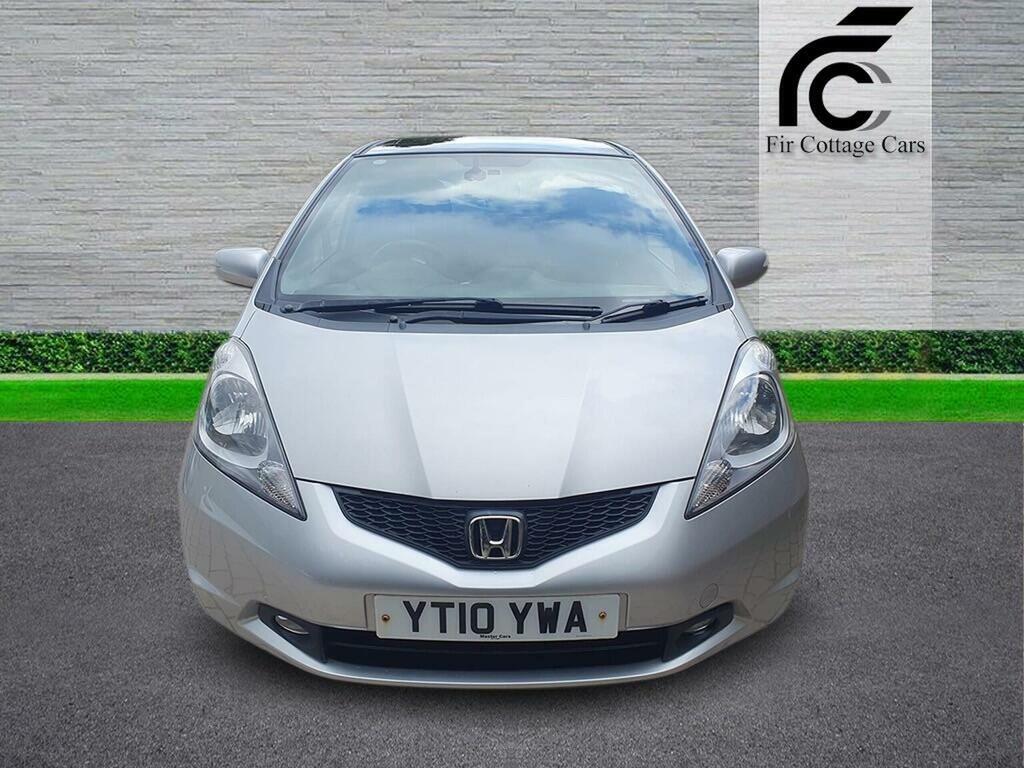 Honda Jazz Hatchback 1.4 I-vtec Ex I Shift Euro 4 20101 Silver #4