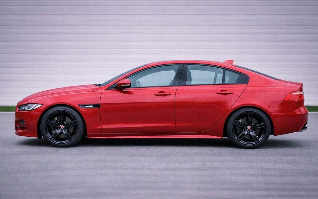 Jaguar XE 2.0D R-sport Euro 6 Ss Red #5