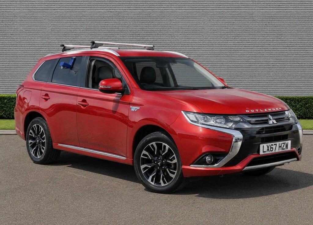 Mitsubishi Outlander 2.0H 12Kwh 4H Cvt 4Wd Euro 6 Ss Red