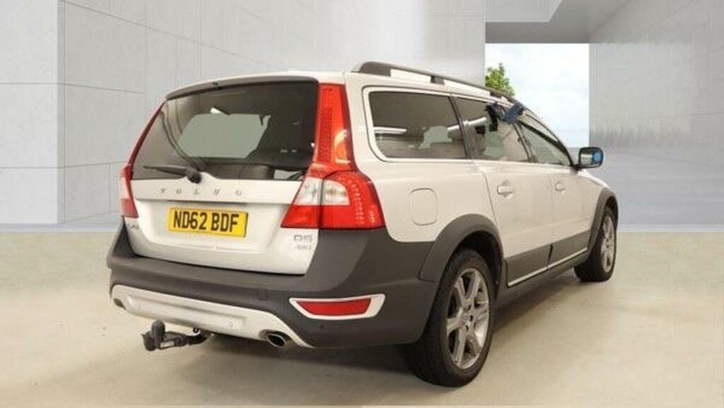 Volvo XC70 2.4 D5 Se Lux Geartronic Awd Euro 5 Silver #6