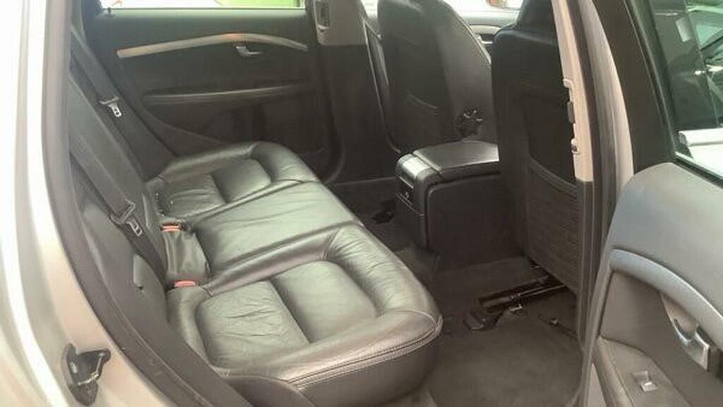 Volvo XC70 D3drive Es 5-Door White #7