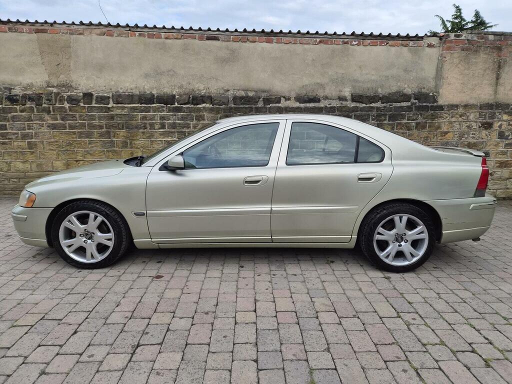 Volvo S60 2.4 D5 Sport Gold #5